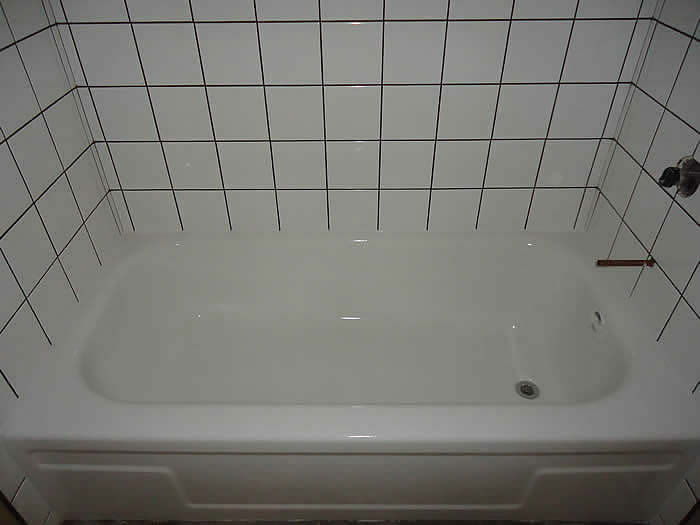 bathtub and tiles refinished in Kelowna