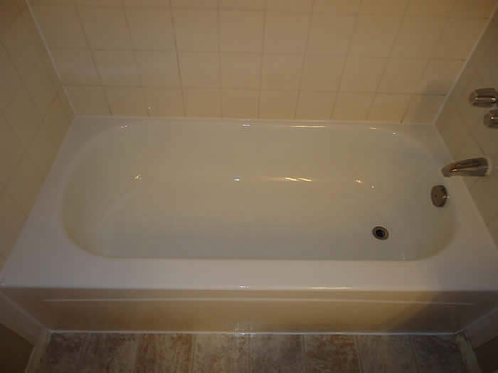 bathtub refinished in white