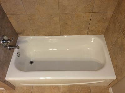 nicely refinished seventies bathtub