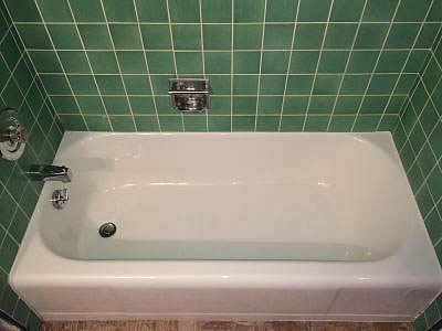 bathtub refished with green tile