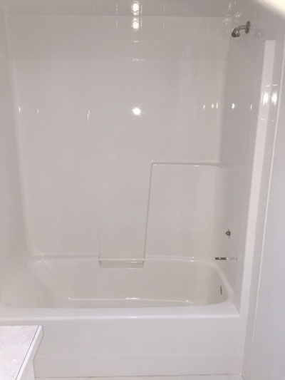 the bathtub looks like new now